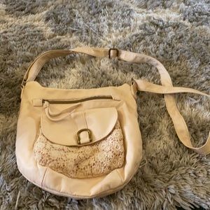 Crossbody/shoulder bag